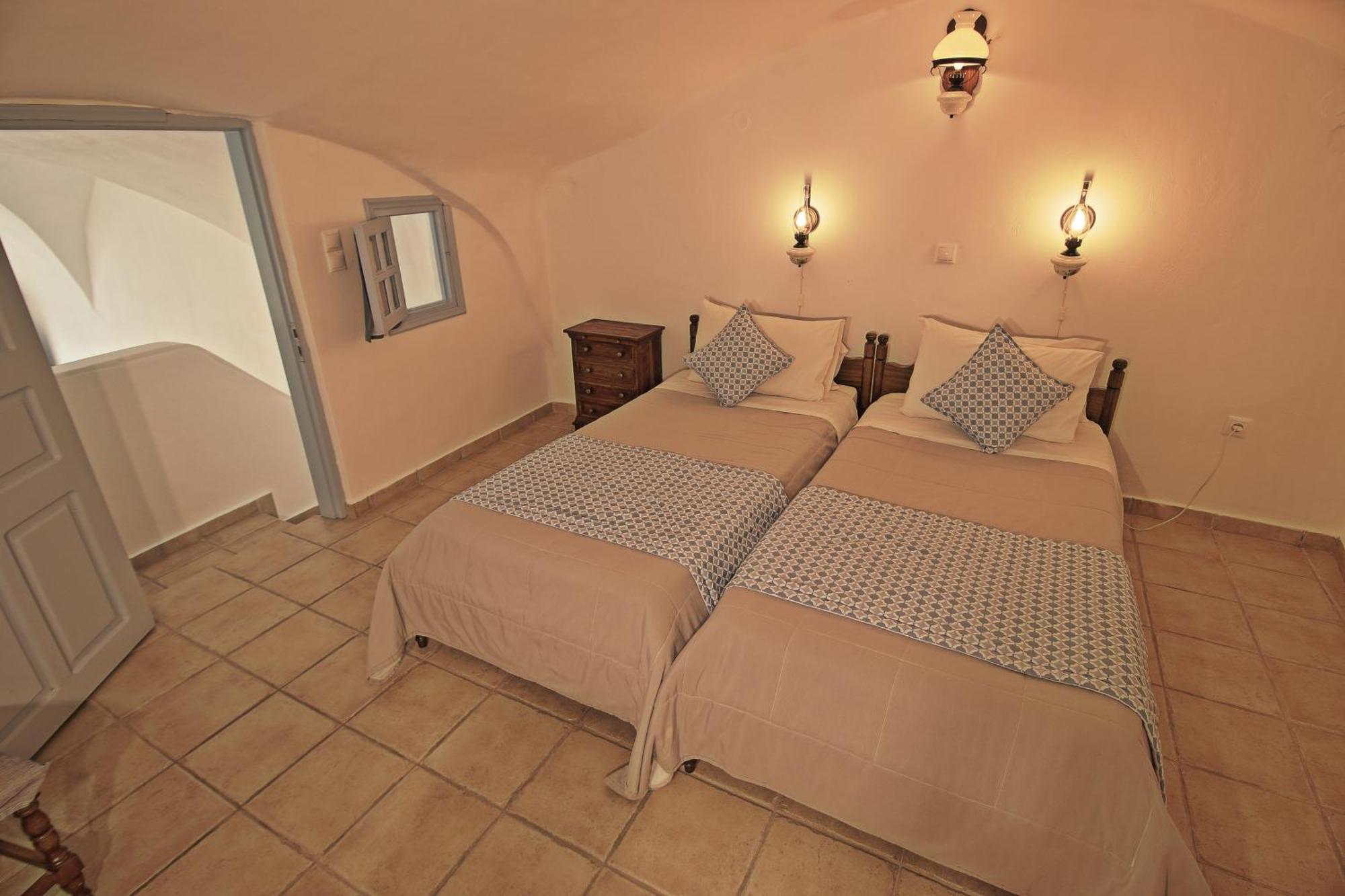 Aethrio Sunset Village - Oia Екстериор снимка